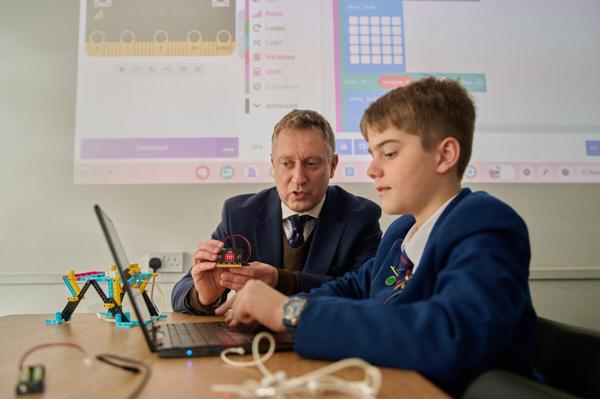 teacher and student during the lesson
