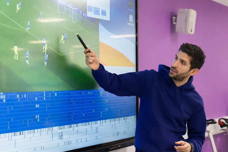 Performance analysis studio